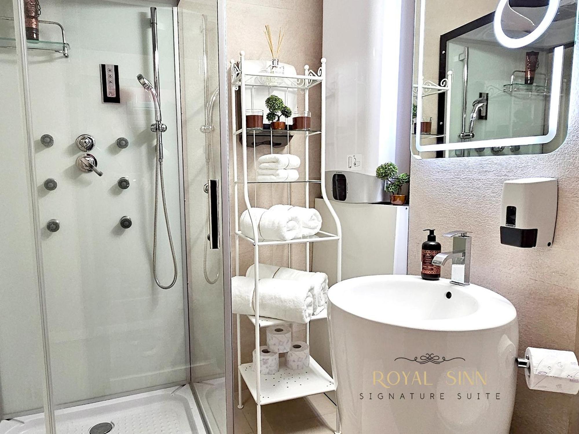 Royal Sinn Signature Suite Bucureşti Eksteriør bilde